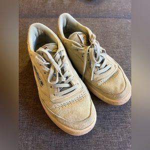 Reebok suede pastel mint green club c - moderate wear